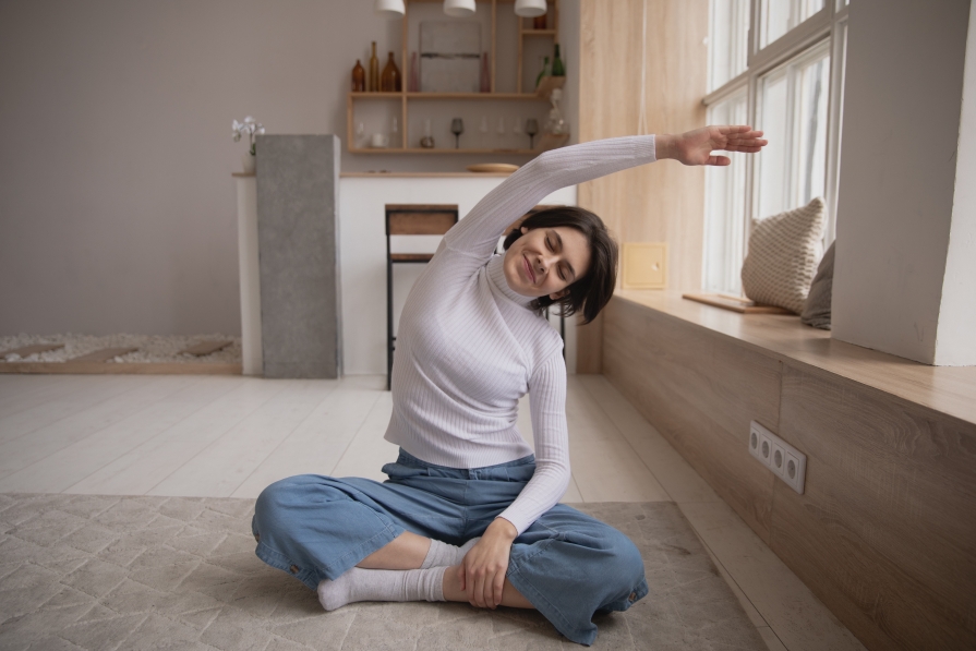 femeie-asana-yoga